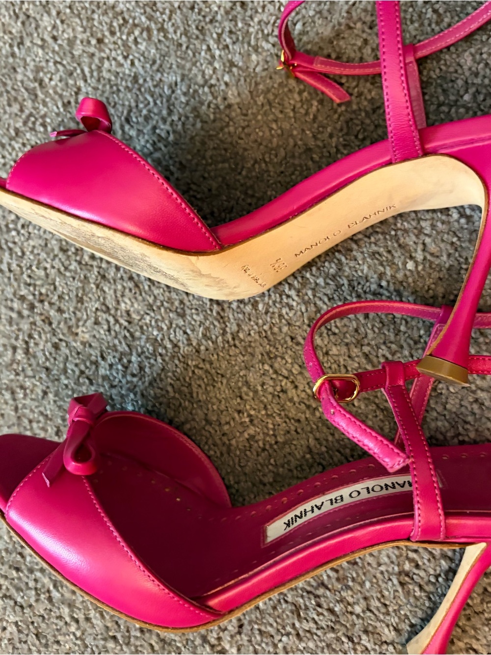 Manolo Blahnik Hot Pink leather Strappy Heels with Bow - Picture 12 of 16